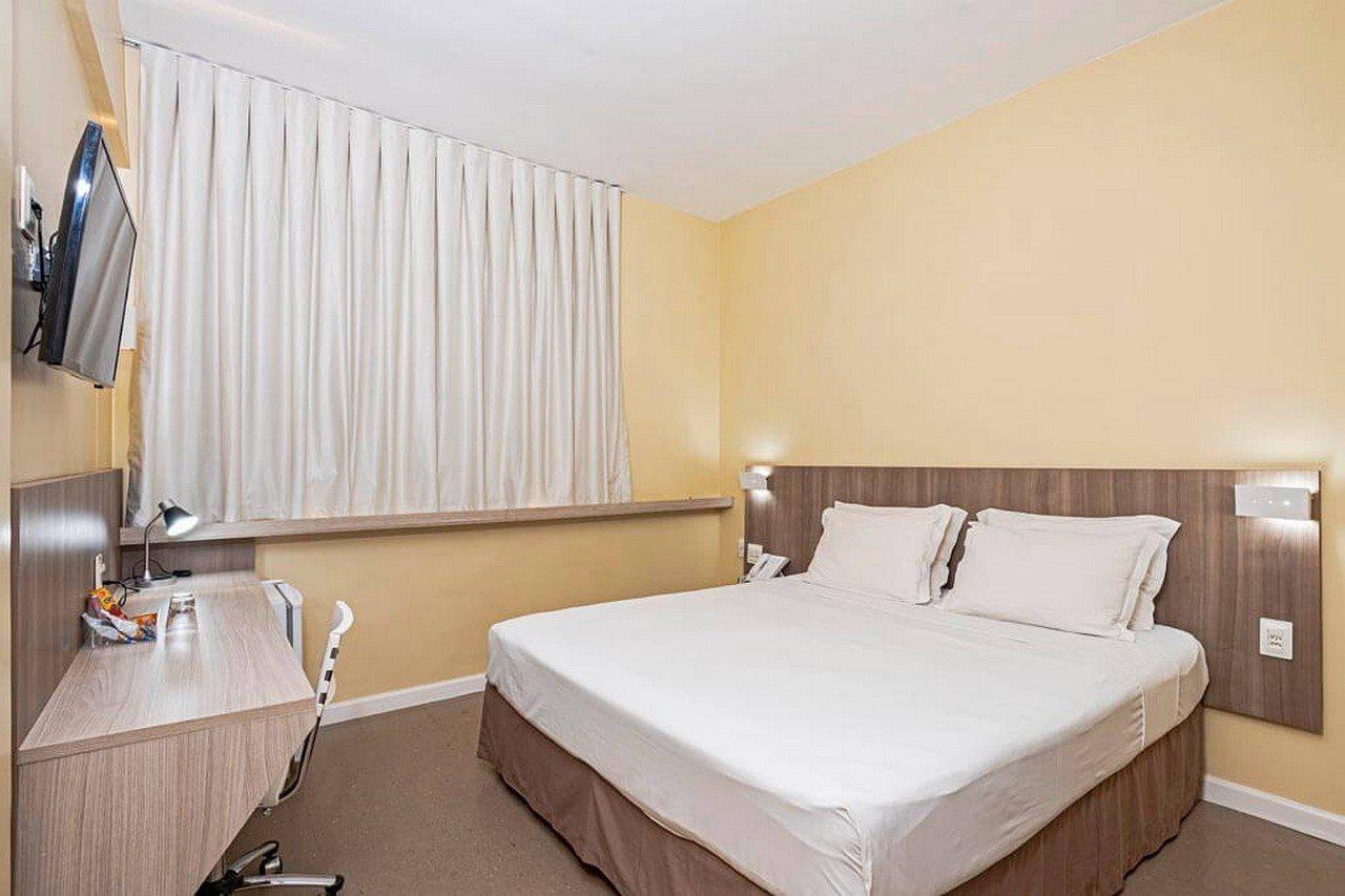 Slim Cuiaba Aeroporto Hotel ภายนอก รูปภาพ