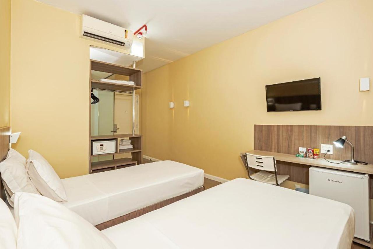 Slim Cuiaba Aeroporto Hotel ภายนอก รูปภาพ