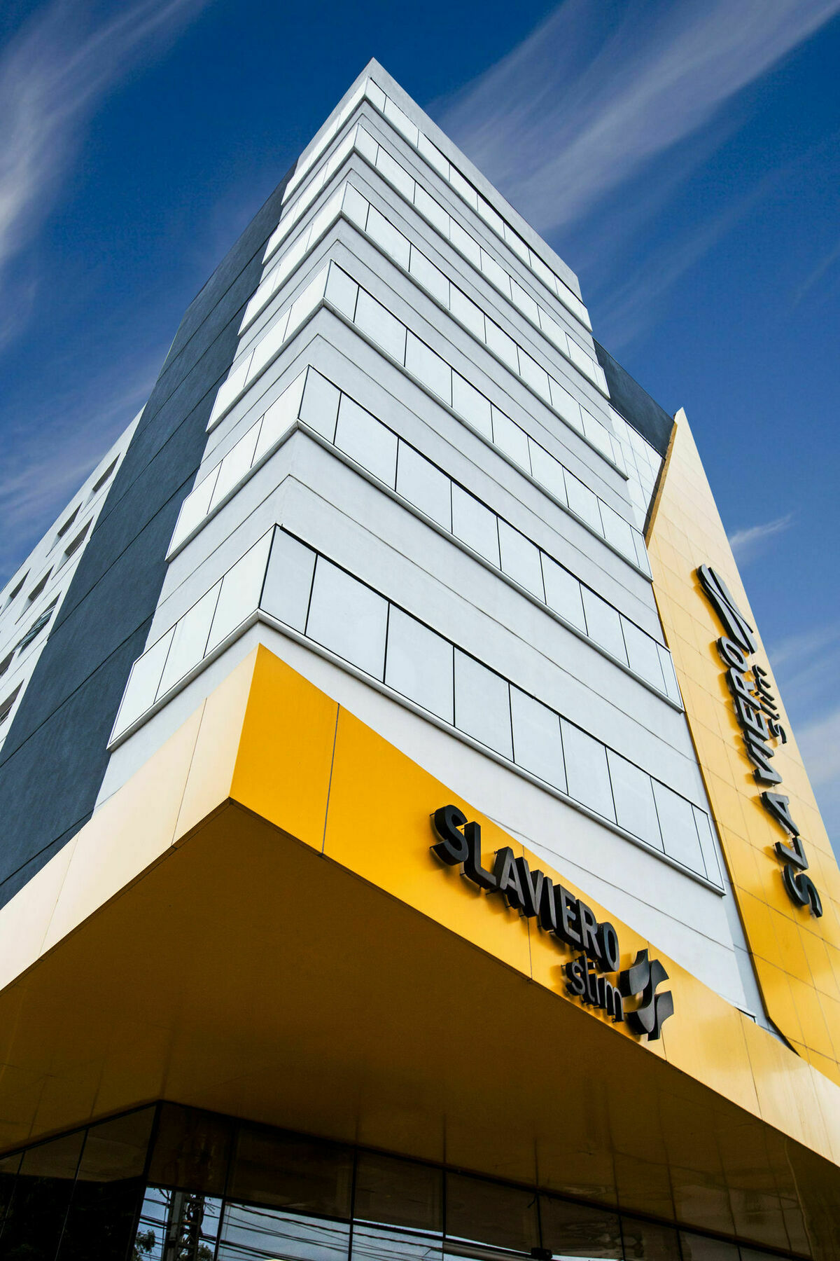 Slim Cuiaba Aeroporto Hotel ภายนอก รูปภาพ